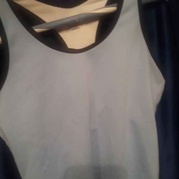 Avia sports  top - Picture 3 of 5